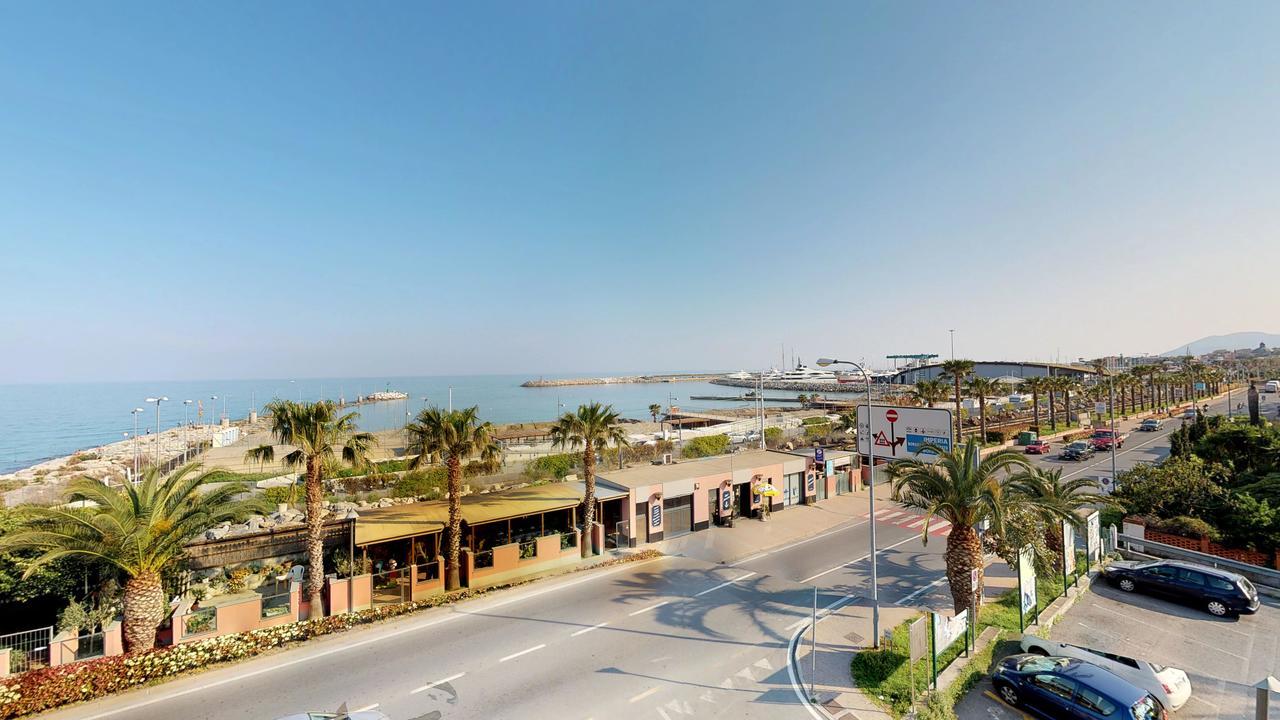 لوانو Residence Colibri Family & Bike المظهر الخارجي الصورة